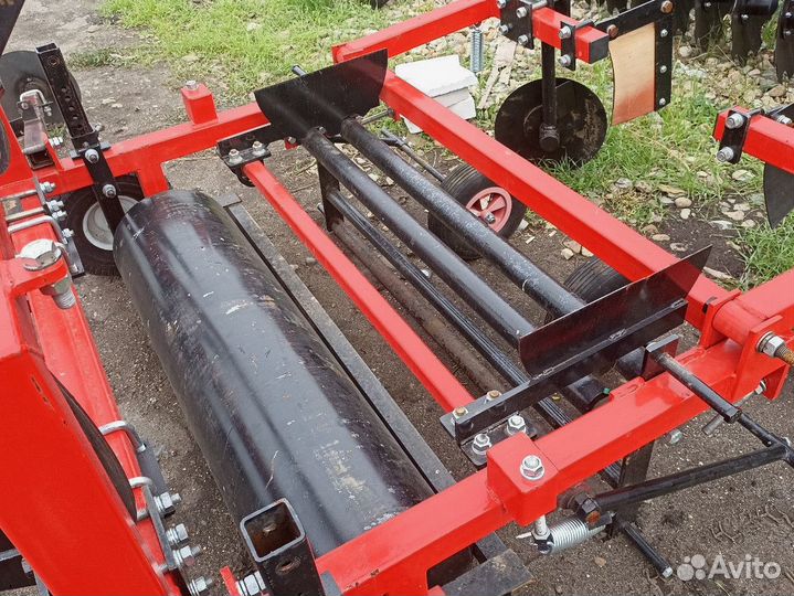 Пленкоукладчик / Грядообразователь Фермер Техника Пленкоукладчик, 2022