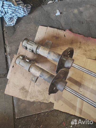 Амортизаторы Киа Сид. Оригинал