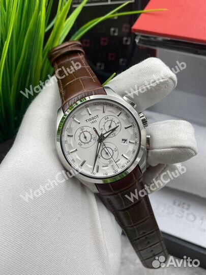 Мужские часы Tissot кварцевый хронограф