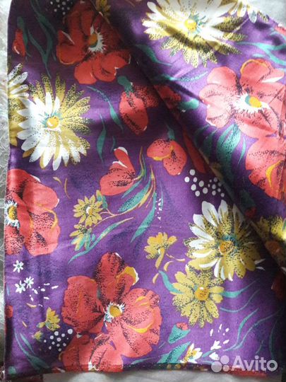 Буклированный шелк и атлас