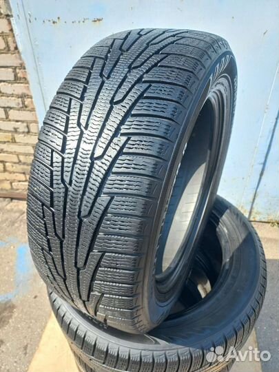 Nokian Tyres Hakkapeliitta R 235/55 R17