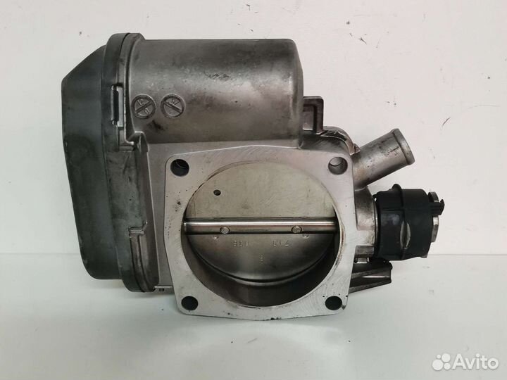 Дросельная заслонка Mercedes-Benz W 140 M119