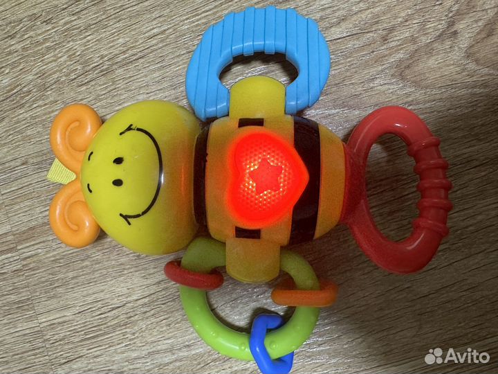 Музыкальные игрушки для малышей