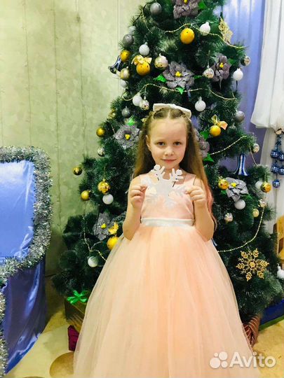 Продам платье