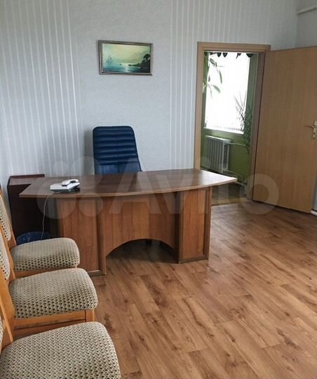 Меблированный 4-х каб. Офис пл Восставших, 113 м²