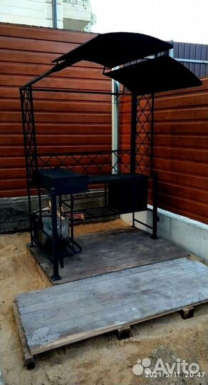 Мангал в наличии