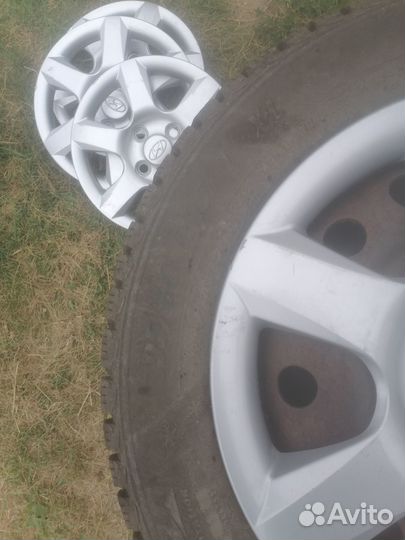 Motomaster AW2 6/9 R15