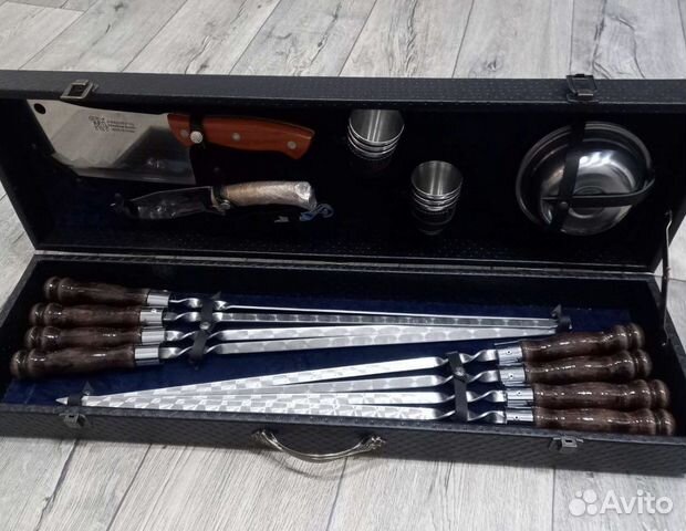 Шaмпура подaрочные в кейсе