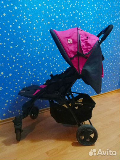Коляска прогулочная