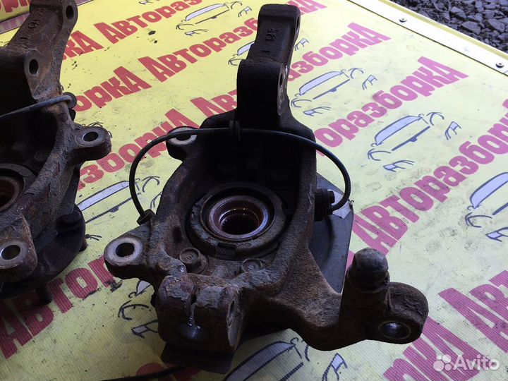 Кулак поворотный для Nissan Teana J31