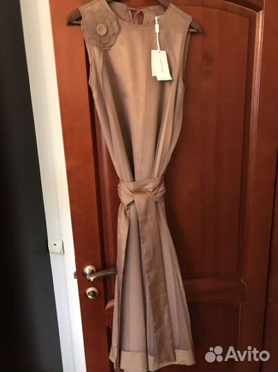 Платье вечернее