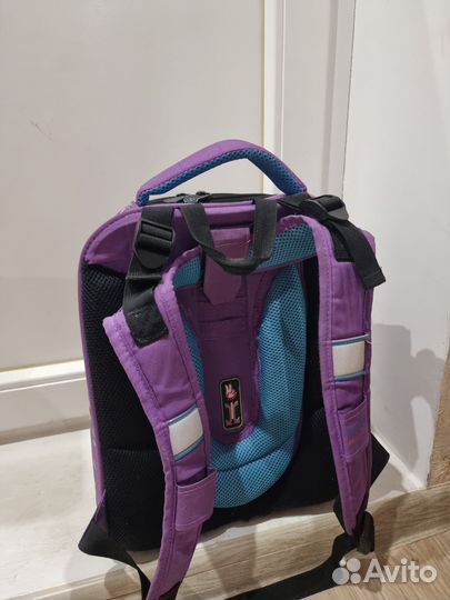 Школьный рюкзак