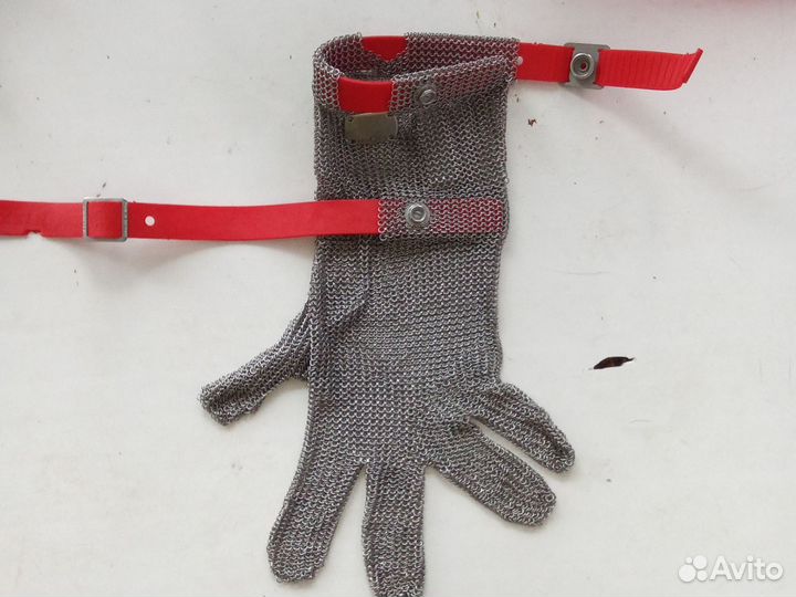 Кольчужная перчатка