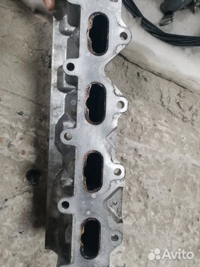 Коллектор впускной Renault Fluence 1 седан K4M 838