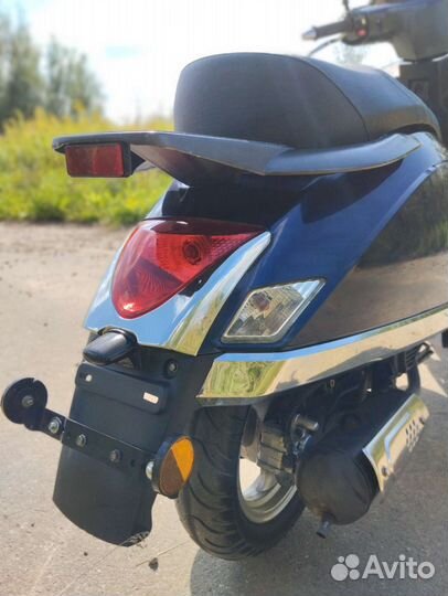 Скутер Nexus Classic 150