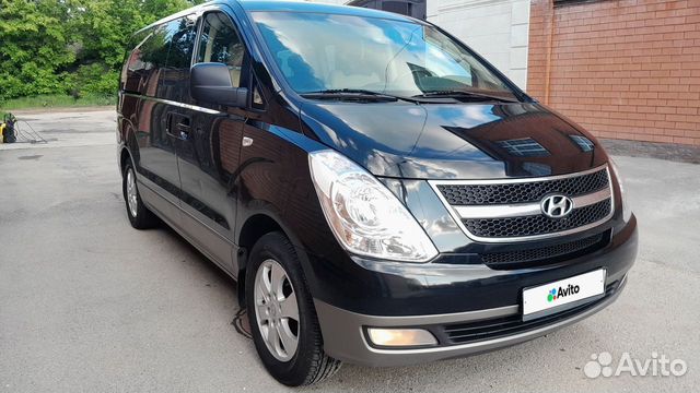 Минивэн ставропольский. Hyundai h1 Grand Starex. Hyundai Starex 2010. Хендай Гранд Старекс черный. Grand Starex Hyundai 1995.