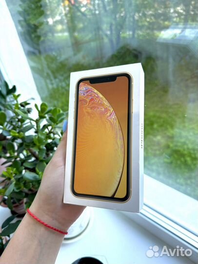 iPhone Xr, 64 ГБ