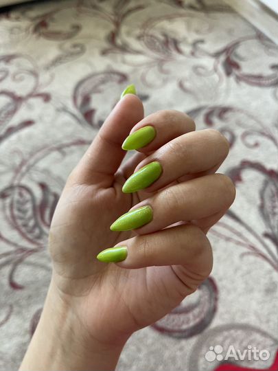 Требуется модель на маникюр с наращиванием