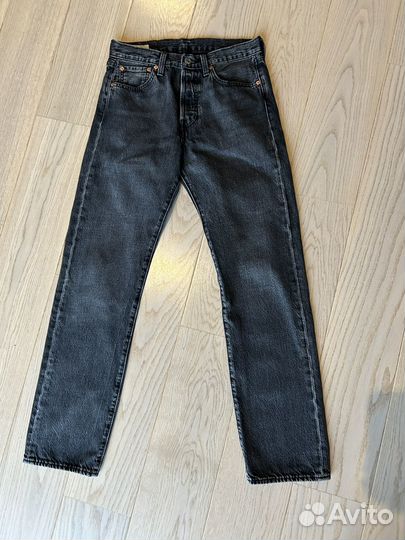 Женские джинсы levis 501