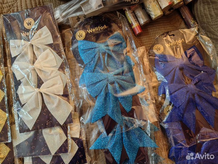 Новогодние бантики, украшения, новый год