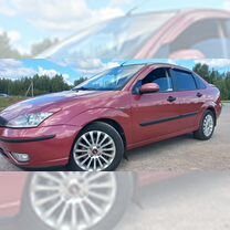 Ford Focus 1.8 MT, 2003, 260 600 км, с пробегом, цена 400 000 руб.