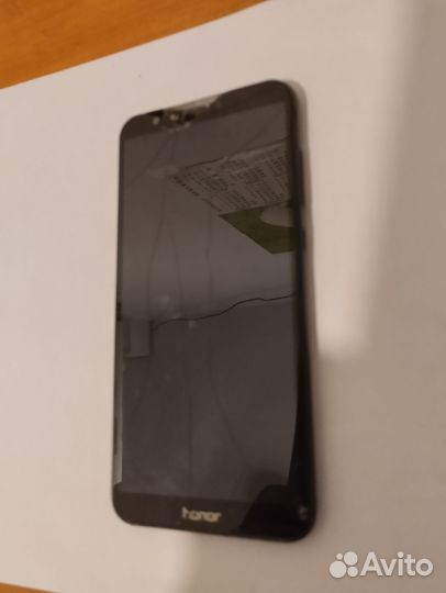 HONOR 10, 4/64 ГБ