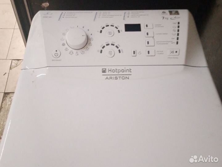 Стиральная машина с вертикальной загрузкой