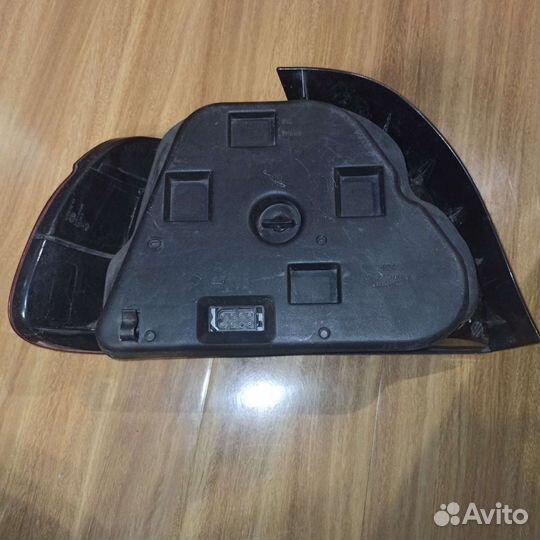 Фонарь на BMW 5 E39 левый и правый