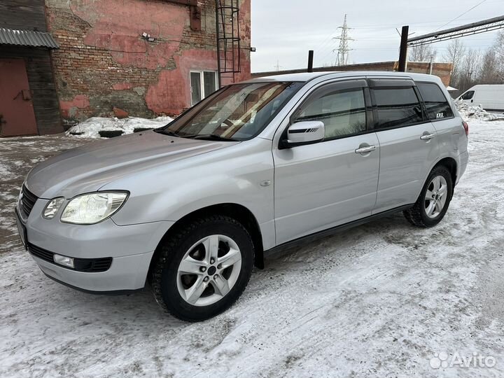 Mitsubishi Airtrek 2.0 AT, 2002, 340 000 км