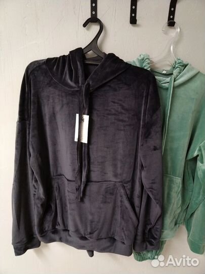 Костюм женский плюшевый