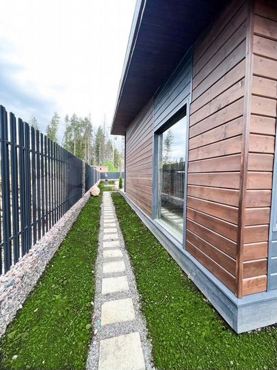 Дом 180 м² на участке 11 сот.