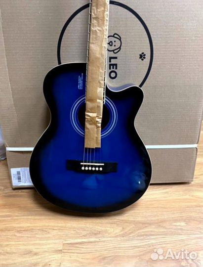 Гитара акустическая