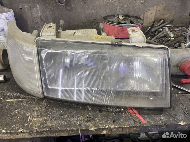 Фара передняя правая ваз 2110