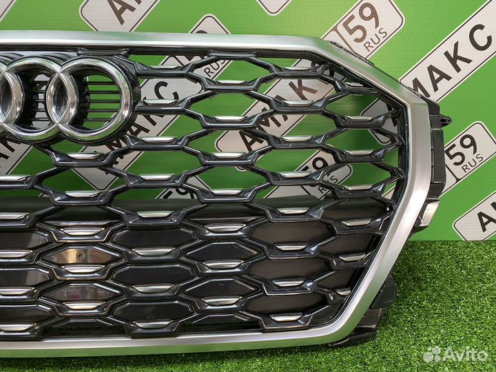 Решетка радиатора audi Q3 F3