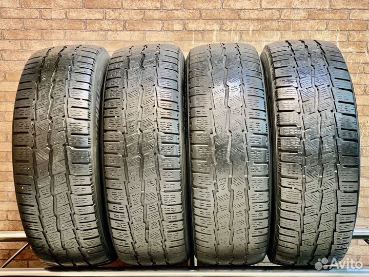 Michelin Agilis Alpin 215/60 R17C 104H