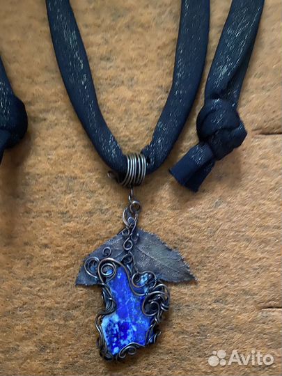 Кулон для шарфа с лазуритом