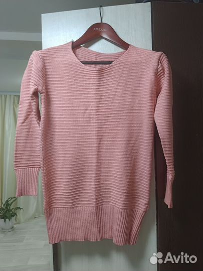 Кофта свитер 46 48,цвет коралловый