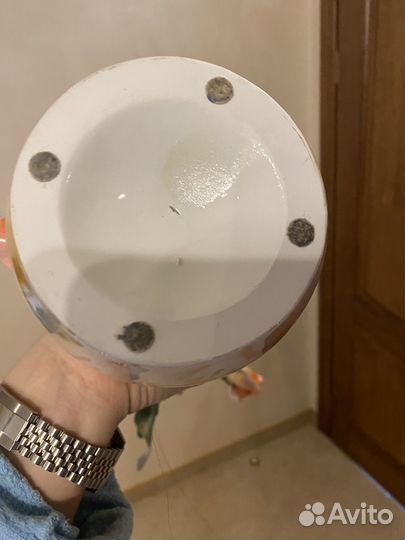 Фарфоровые статуэтка