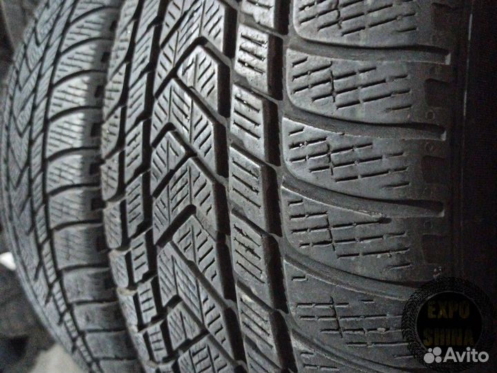 Pirelli Scorpion Winter 295/35 R21 и 265/40 R21 107V