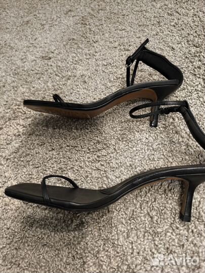 Босоножки женские 39 размер Zara