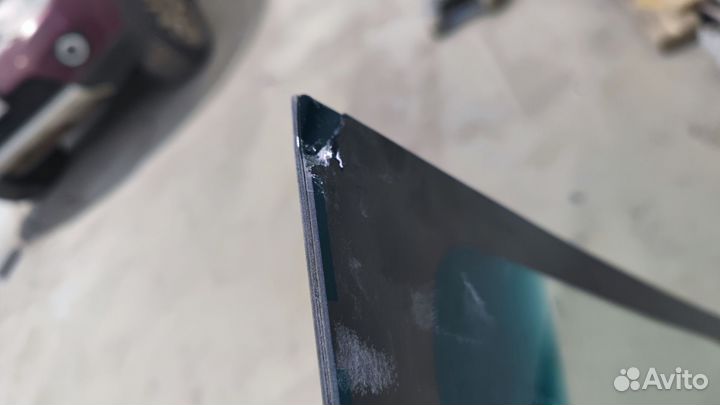 Новое лобовое стекло kia soul 1