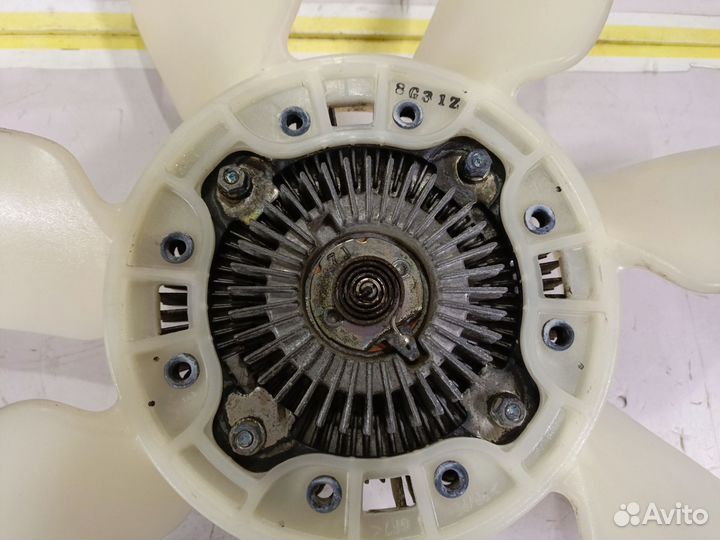 Виско муфта Toyota Fortuner 2 Hilux 8