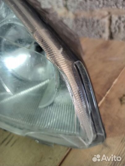 Фара правая priora