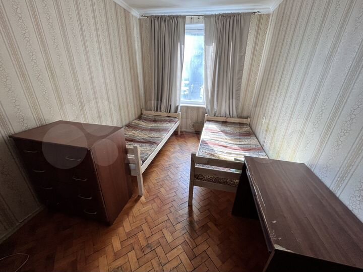 Комната 12 м² в 3-к., 1/9 эт.