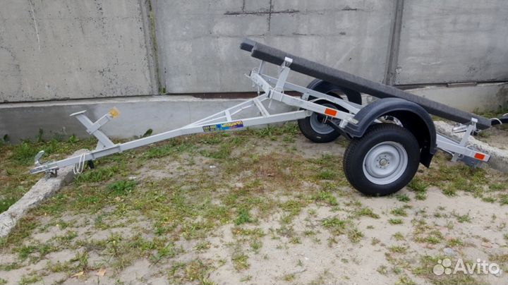 Прицеп легковой для лодок до 4.2 м новый