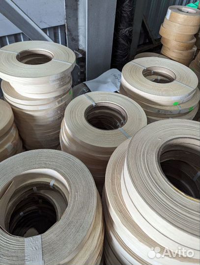 Кромка ясень толщина 0,6 мм ширина 80 мм без клея