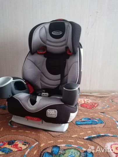 Детское автокресло/бустер