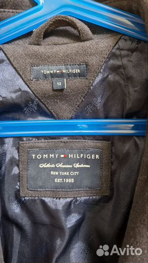 Tommy hilfiger пальто на девочку