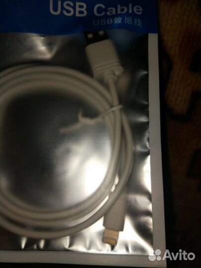 Кабель iPhone