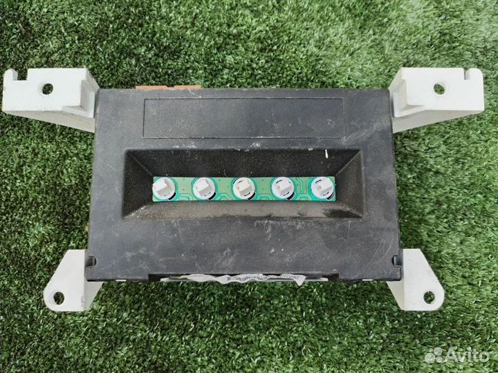 Дисплей Nissan Primera 2003